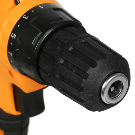 Дрель-шуруповерт аккумуляторная ВИХРЬ ДА-14,4Л-2К